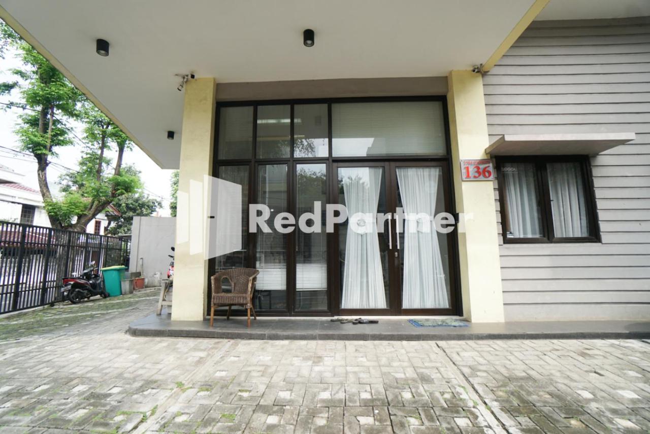 Toba Mansion Syariah Near Benhil Redpartner Hotel จาการ์ตา ภายนอก รูปภาพ