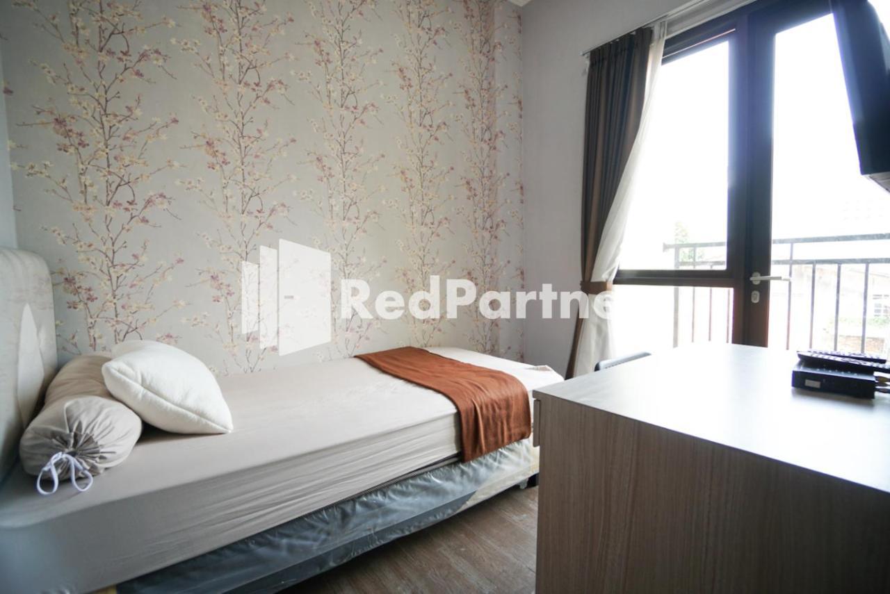 Toba Mansion Syariah Near Benhil Redpartner Hotel จาการ์ตา ภายนอก รูปภาพ