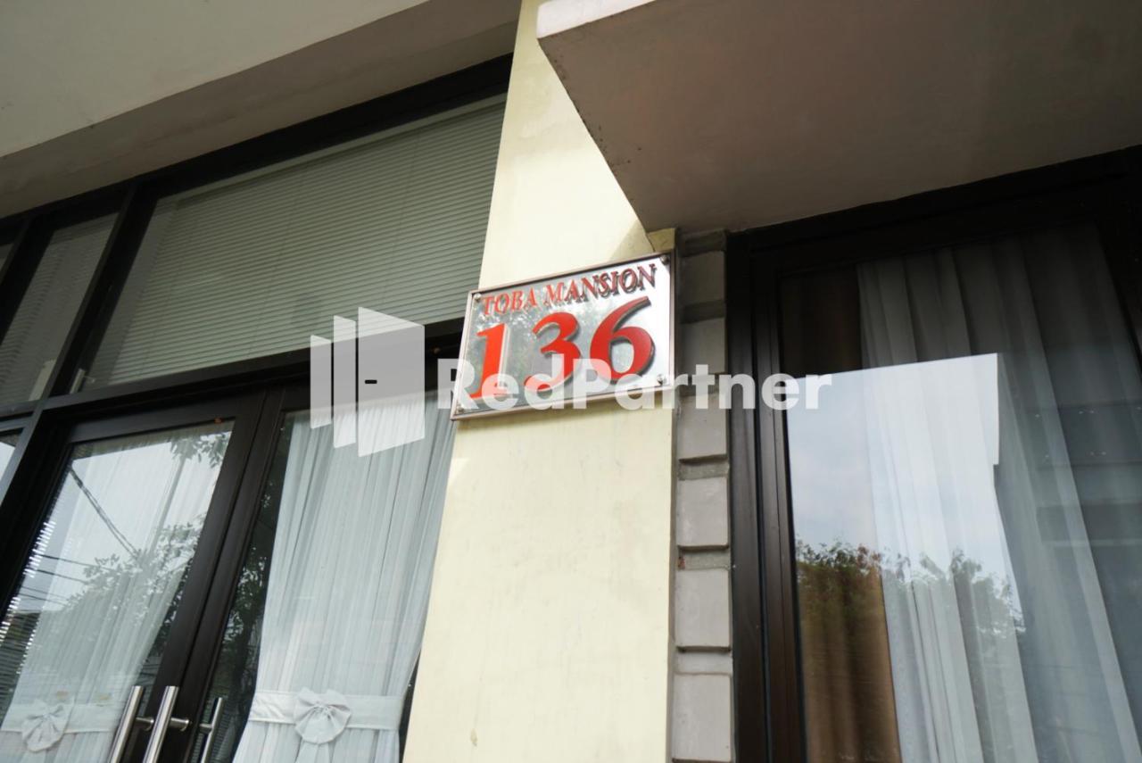 Toba Mansion Syariah Near Benhil Redpartner Hotel จาการ์ตา ภายนอก รูปภาพ