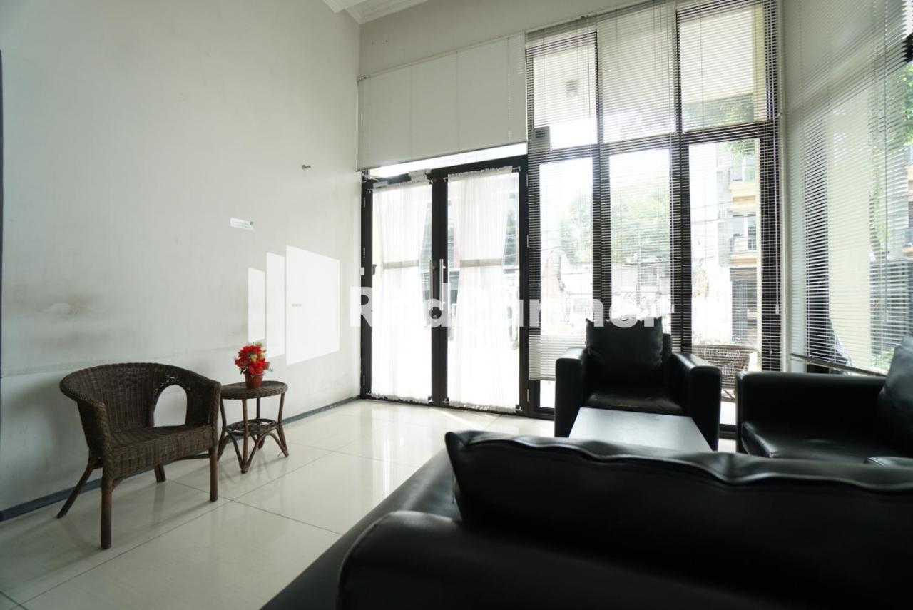 Toba Mansion Syariah Near Benhil Redpartner Hotel จาการ์ตา ภายนอก รูปภาพ